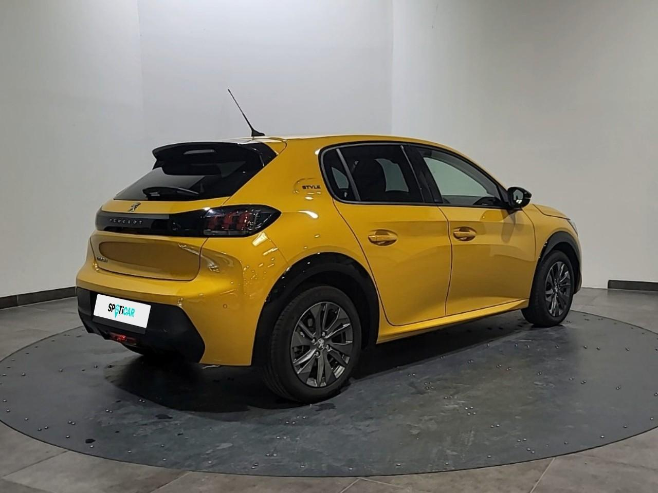 Peugeot 208 electrique 50 kwh 136ch style — photo 5