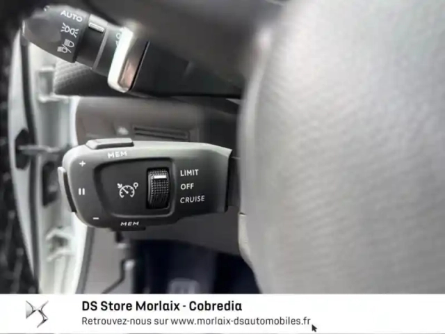 Ds Ds 3 crossback puretech 130ch toit de paris automatique 135g — photo 12
