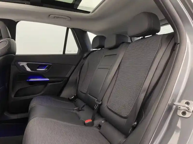 Mercedes Glc 300 e 9g-tronic 4matic — photo 16