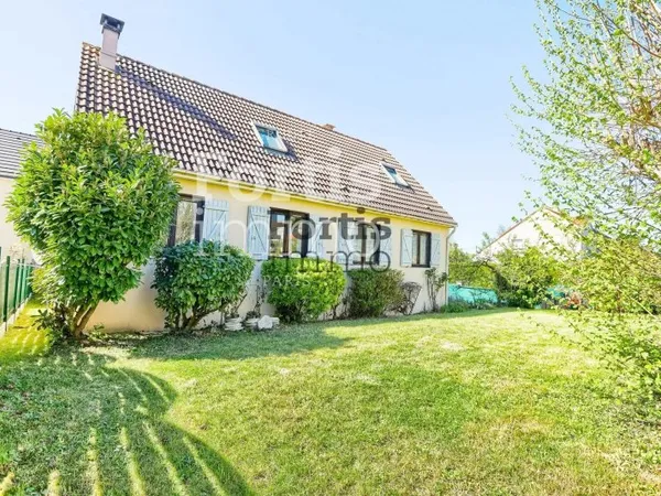 ST-MICHEL-S/-ORGE (91) - MAISON 140 M2 - JARDIN - TERRASSE