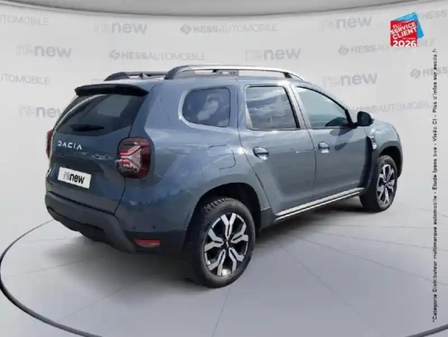 Dacia Duster 1.5 blue dci 115ch journey + 4x2 — photo 6