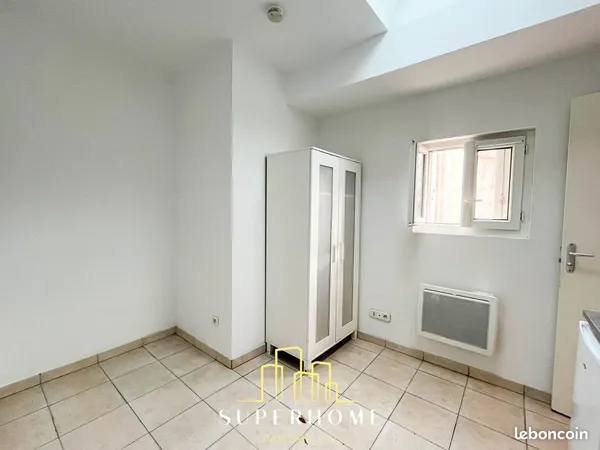 Appartement 1 pièce 14 m²
