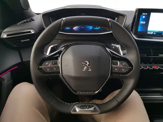 Peugeot 2008 puretech 130 s&amp;s eat8 — photo 54