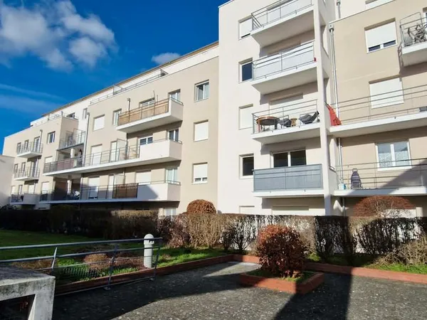 Appartement T2 37m2 + garage fermé