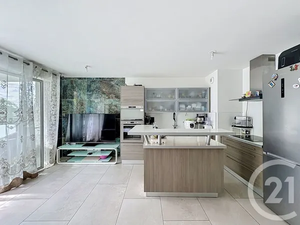 Appartement 4 pièces 74 m²