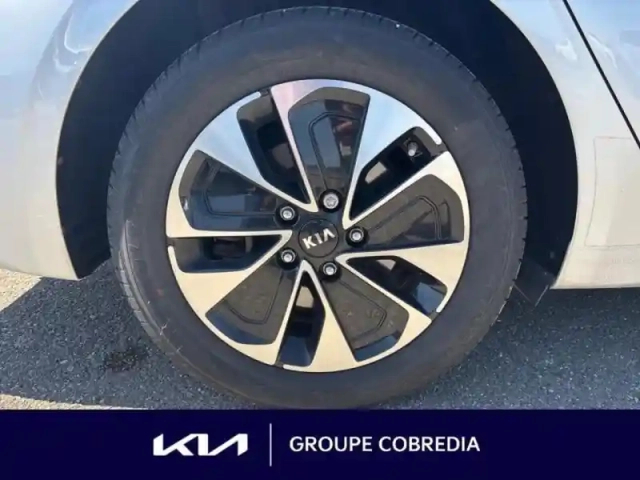Kia Ceed sw 1.6 gdi 105ch + plug-in 60.5ch active dct6 — photo 14