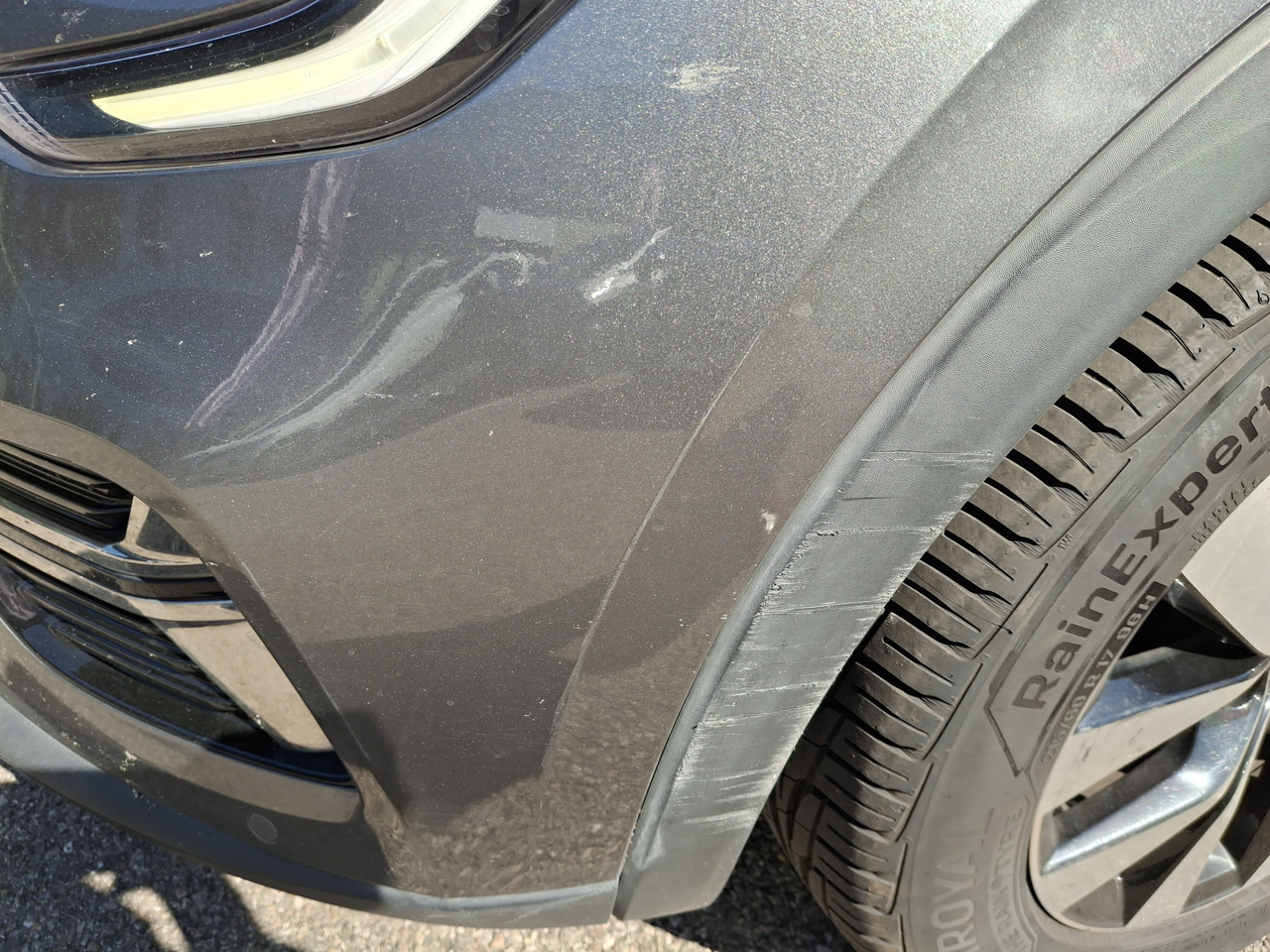 Renault Arkana E-Tech hybride 145 - 22 — photo 24