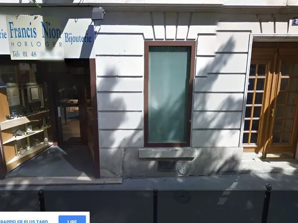 Location Local commercial rue Desnouettes Paris 15