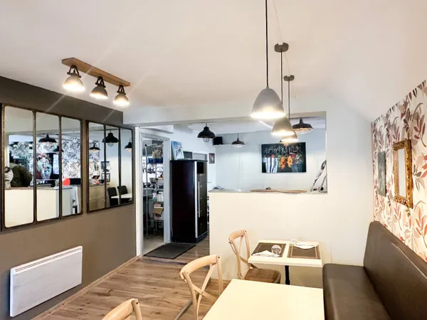 Fonds de commerce 168 m²