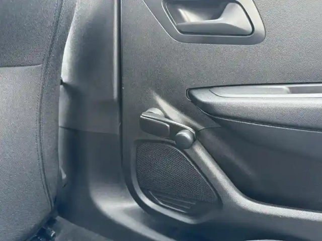 Peugeot 208 puretech 75 s&amp;s bvm5 like — photo 7