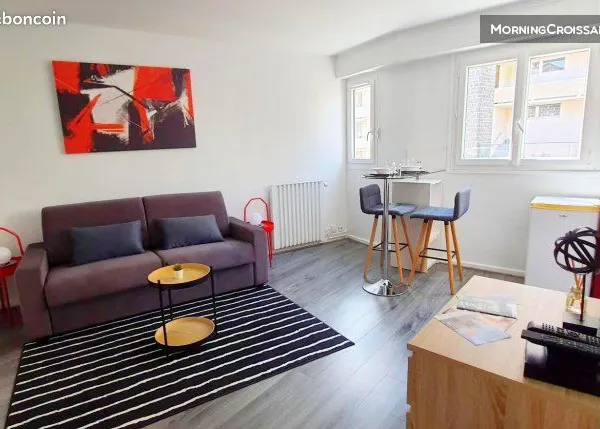 Studio 1 pièce 25 m²