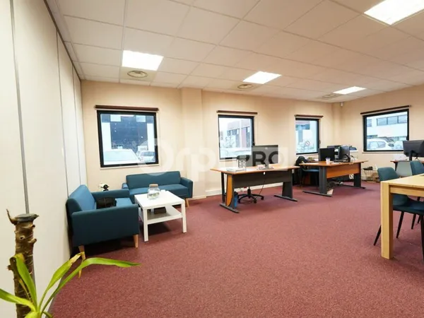 Bureaux 125 m²