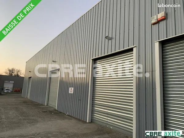 LOCAL D'ACTIVITE 265 m² LA VERPILLIERE