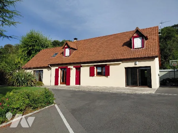 Maison 7 pièces 176 m²
