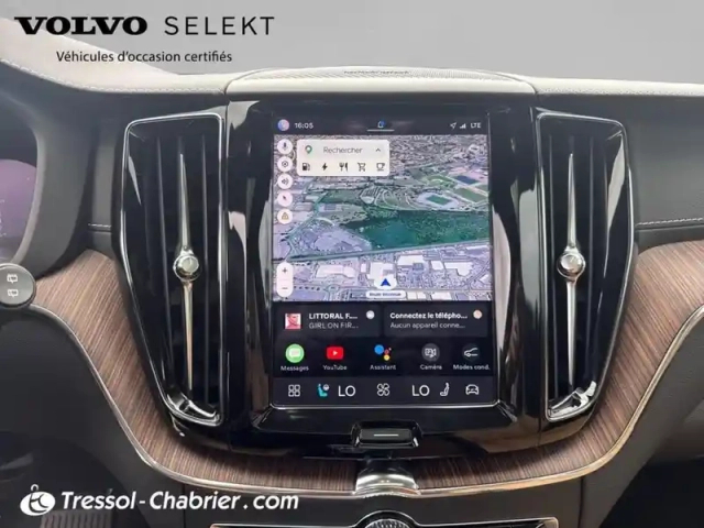 Volvo Xc60 t8 recharge awd 303 ch + 87 ch geartronic 8 inscription — photo 11