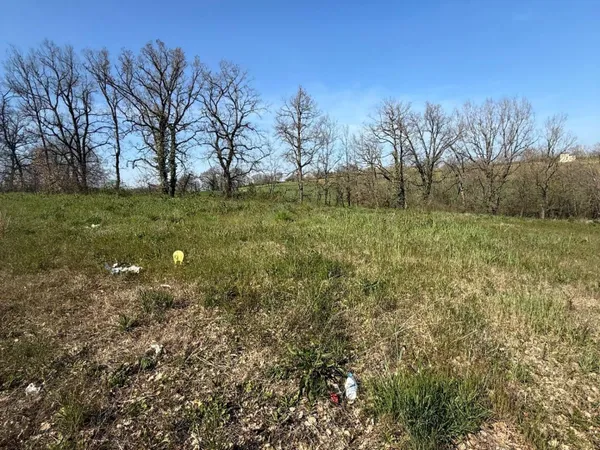 Terrain de 652m2 dans un lotissement calme