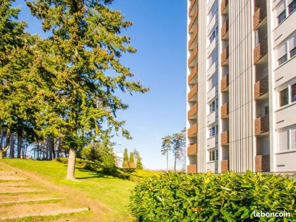 Appartement 4 pièces 77 m²