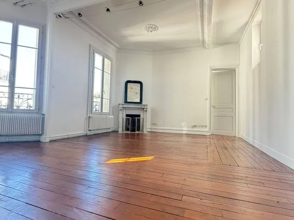 Appartement 4 pièces 77 m²