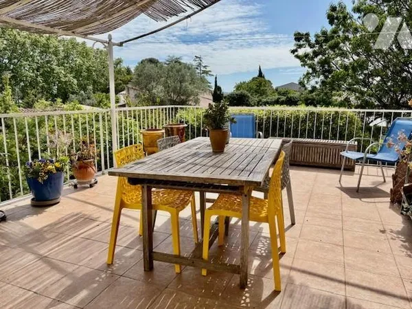 Maison 10 pièces 158 m²