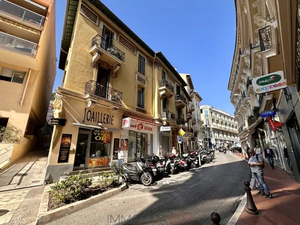 Frontière Monégasque - Local Professionnel 165 m2 transform