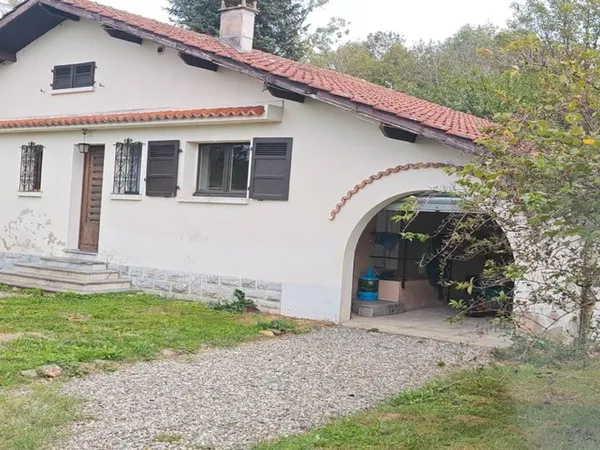 Maison sur gan