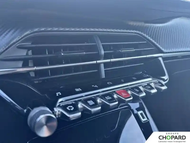 Peugeot 2008 electrique 136 ch — photo 22