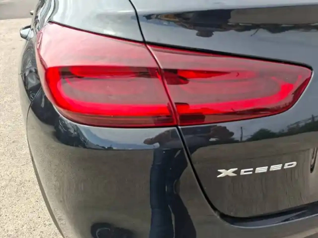 Kia Xceed 1.5l t-gdi 160 ch bvm6 — photo 19