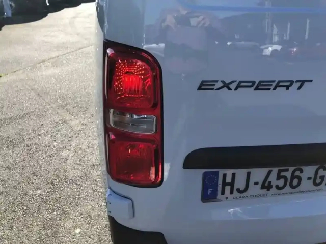 Peugeot Expert fgn m diesel 150 ch automatique — photo 17