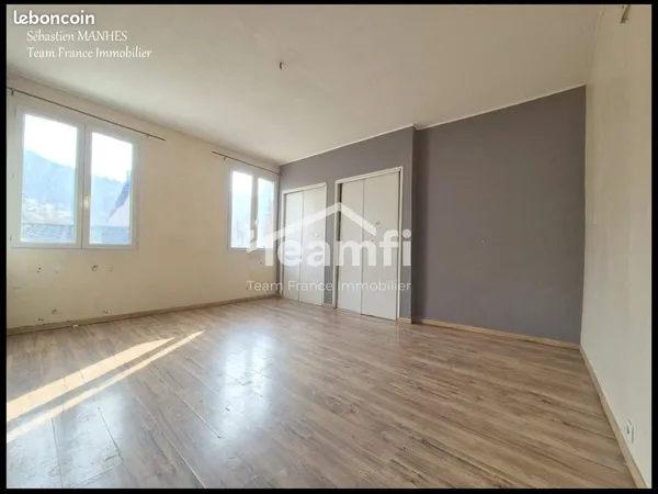 Maison 8 pièces 123 m²