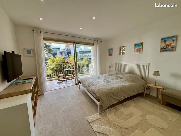 Appartement 25m2 à louer avec charges et parking