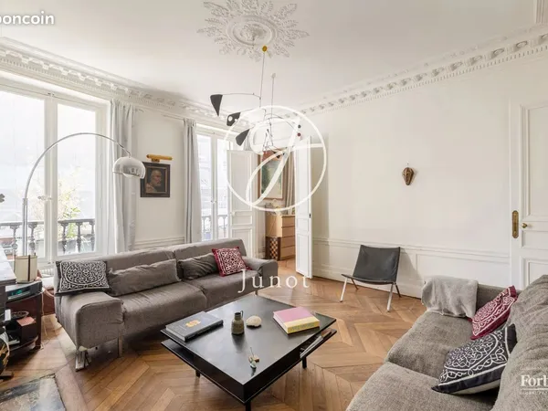 Bureaux 4 pièces 92 m²