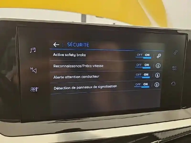 Peugeot 208 puretech 75 s&amp;s bvm5 — photo 20