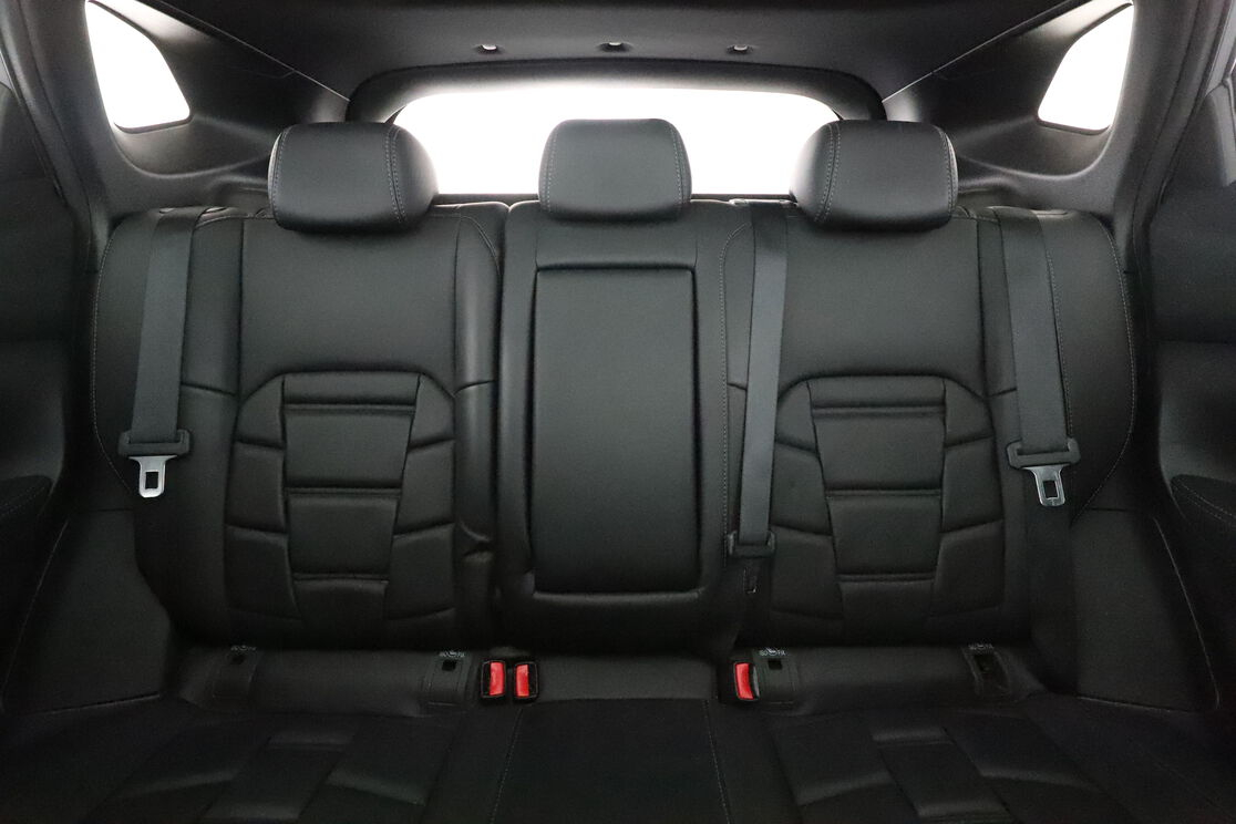 Nissan Qashqai 1.6 dCi Tekna+ Xtronic — photo 14