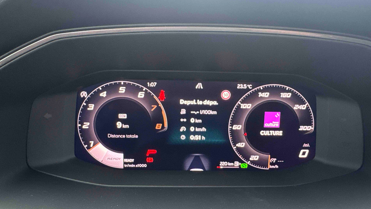 Cupra Formentor 1.5 eTSI Hybrid 150 ch DSG7 — photo 10
