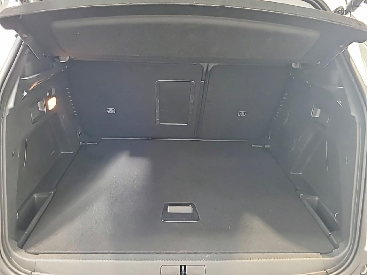 Peugeot 3008 bluehdi 130ch s&s eat8 allure pack — photo 14