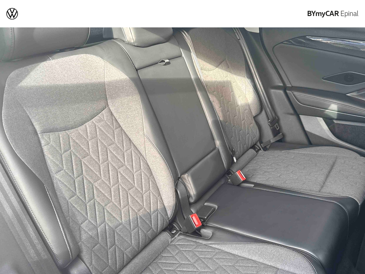 Volkswagen Tiguan 2.0 TDI 150ch DSG7 — photo 26