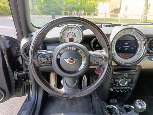 Mini Clubman 1.6 Cooper S 184 - Cooper S – 2013 – 139781 km – Essence – Boîte Manuelle — photo 27