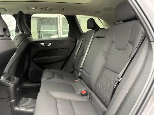 Volvo Xc60 t6 awd hybride rechargeable 253 ch+145 ch geartronic 8 — photo 17
