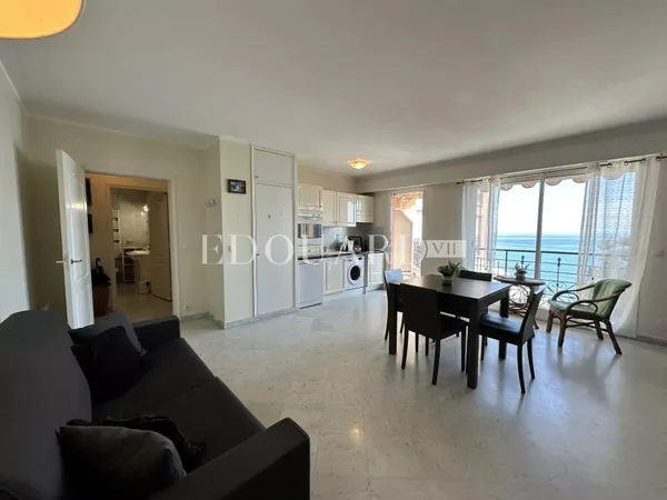 Deux pièces à vendre dans résidence de grand standing avec conciergerie, piscine, sauna et salle de 