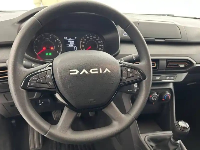 Dacia Sandero eco-g 100 — photo 24