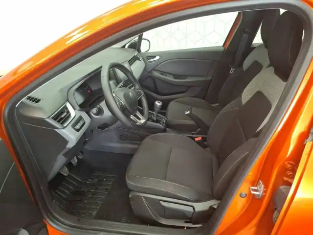 Renault Clio tce 90 ch gsr2 — photo 16
