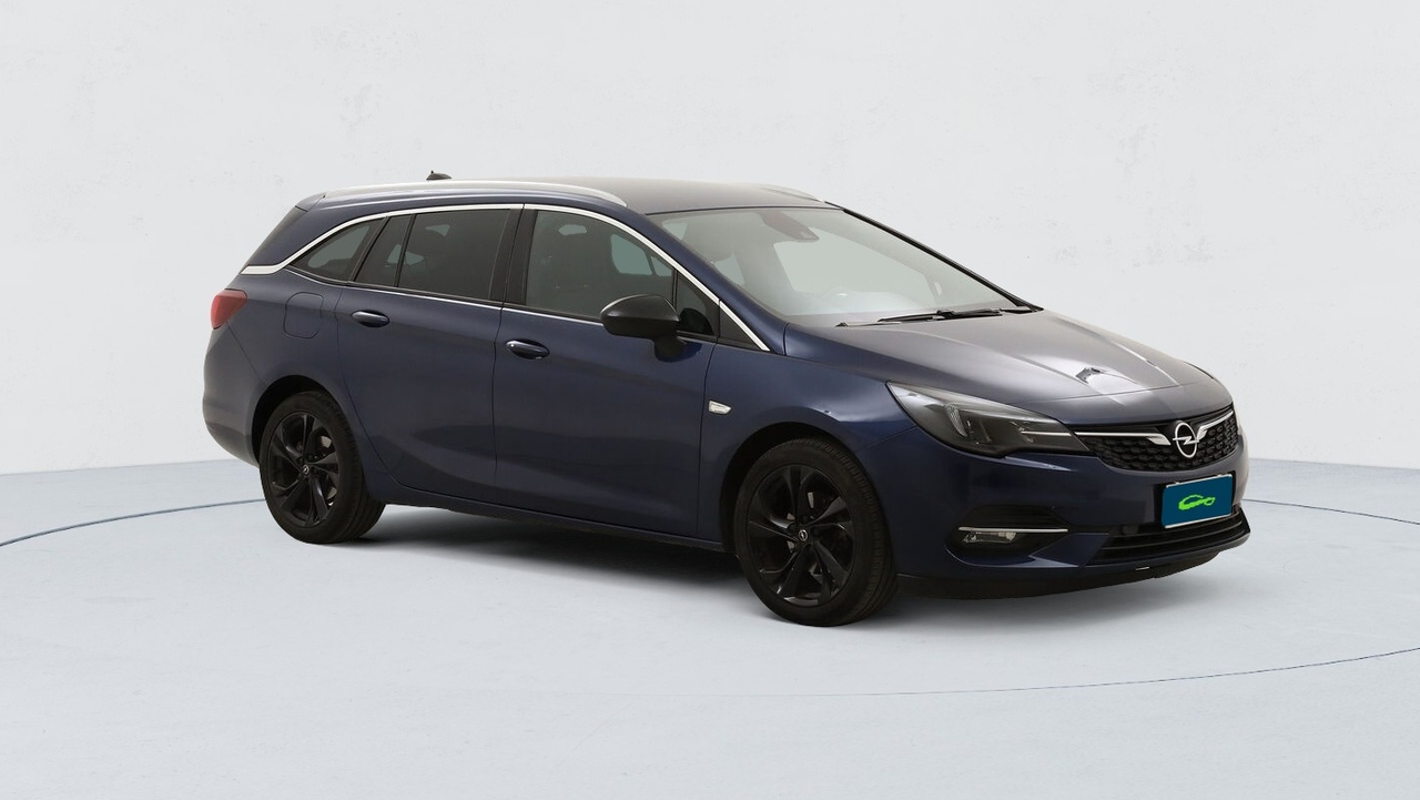 Opel Astra Sports Tourer — photo 7