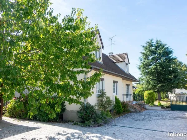 Maison 5 pièces 135 m²