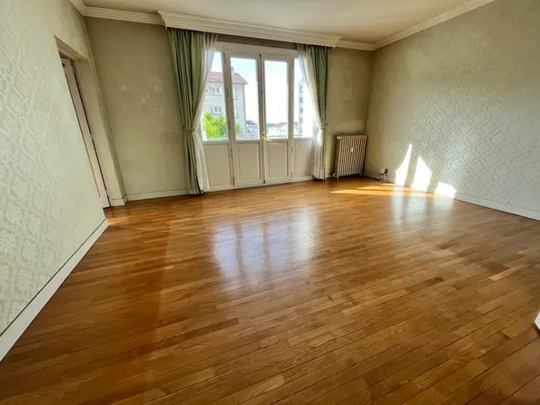 Appartement 4 pièces 100 m²