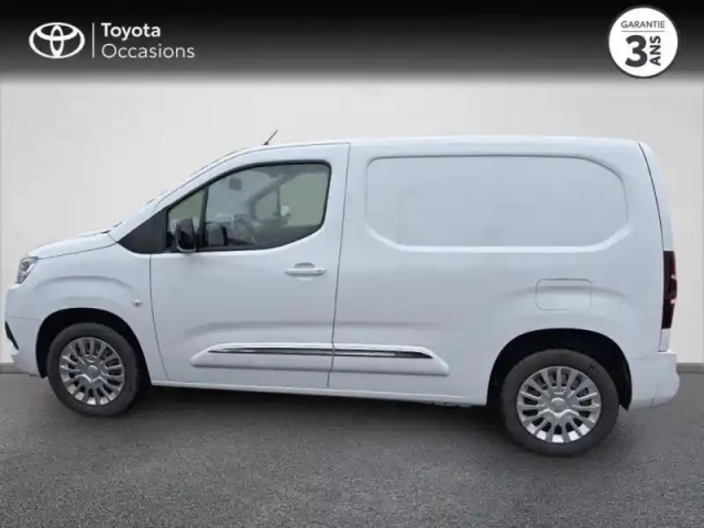 Toyota Proace city medium 100 d-4d business rc23 — photo 3