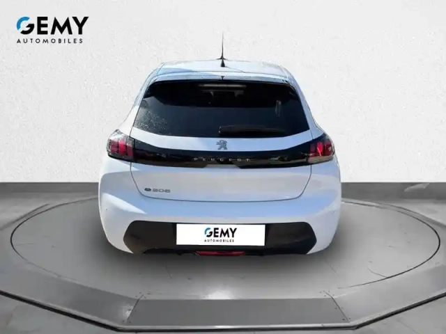 Peugeot 208 electrique 50 kwh 136ch — photo 5