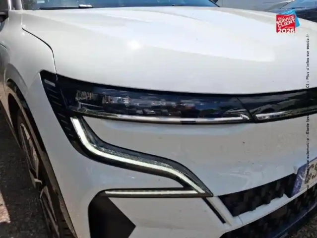 Renault Megane e-tech electric ev60 220ch techno optimum charge -c — photo 12