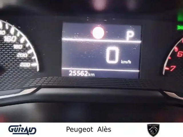 Peugeot 2008 puretech 130 s&amp;s eat8 — photo 41