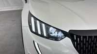 Peugeot 2008 1.2 PureTech 130ch S&S GT EAT8 — photo 17