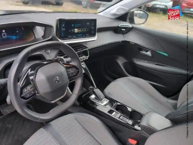 Peugeot 208 1.2 puretech 100ch s&amp;s allure eat8 — photo 15